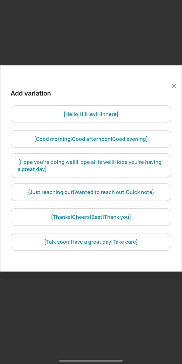 Several wordings of the same message, rotated between recipients